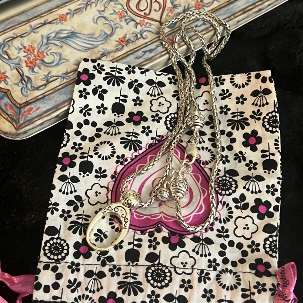 Brighton chain for glasses
